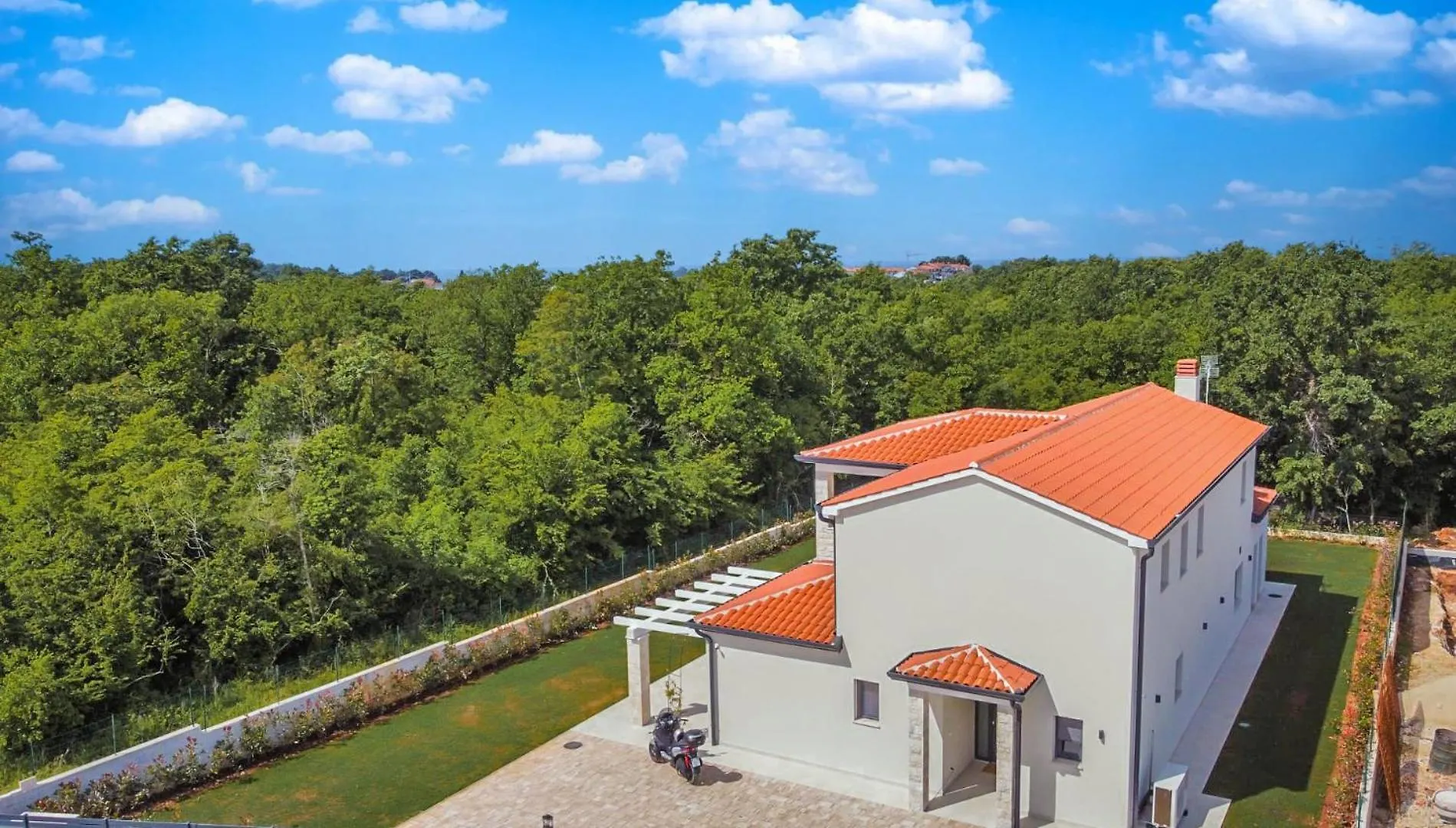 New 2024! Luxury Villa Carlotte With 11M Pool Poreč